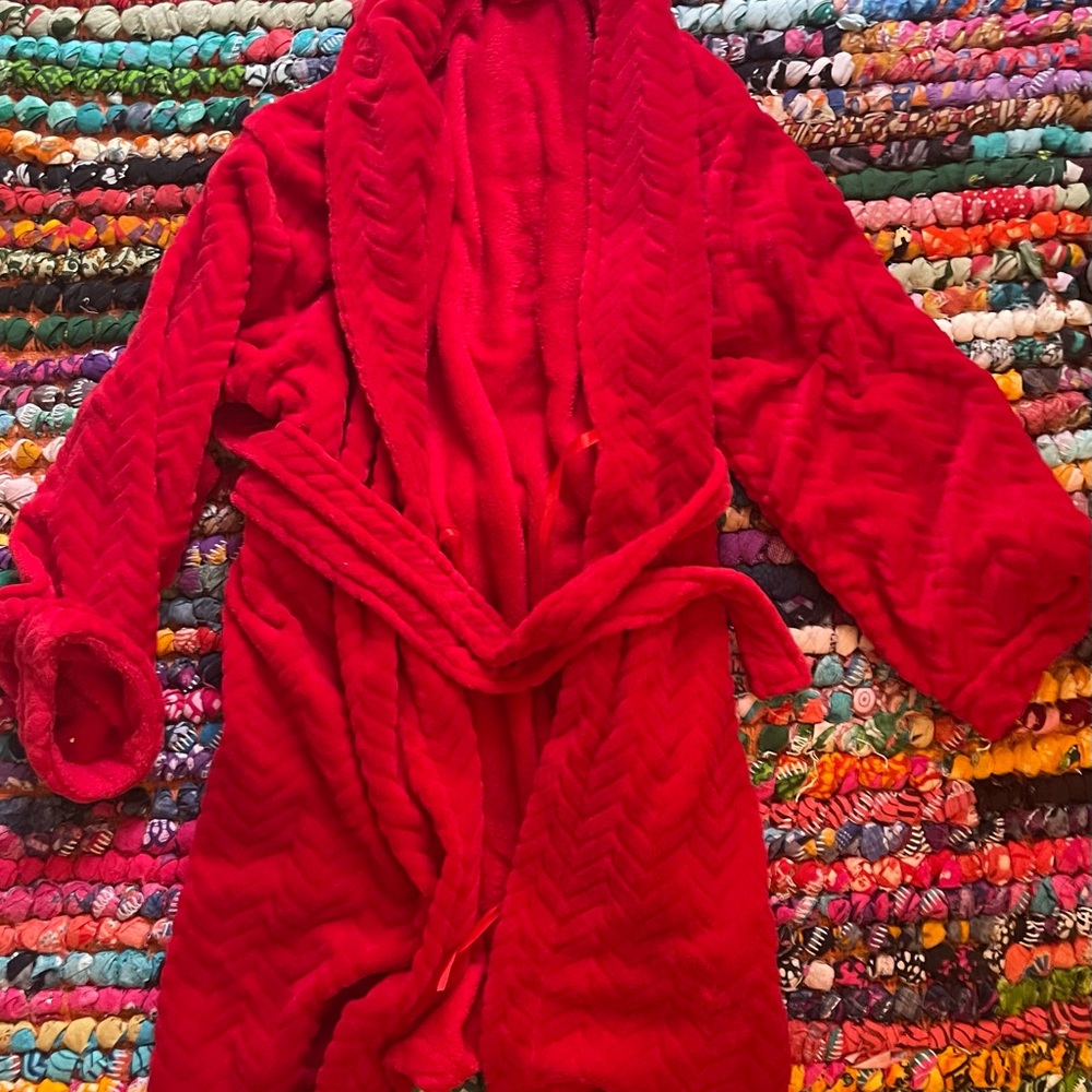 Plus size woman’s robe